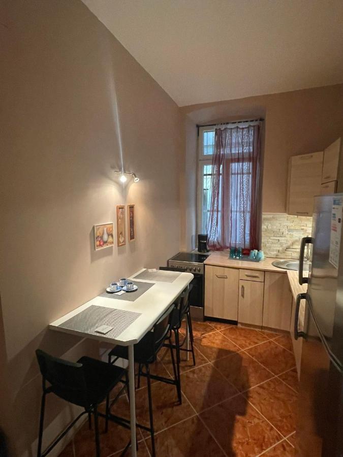 Budapest Clark Apartman ** Apartment Bagian luar foto