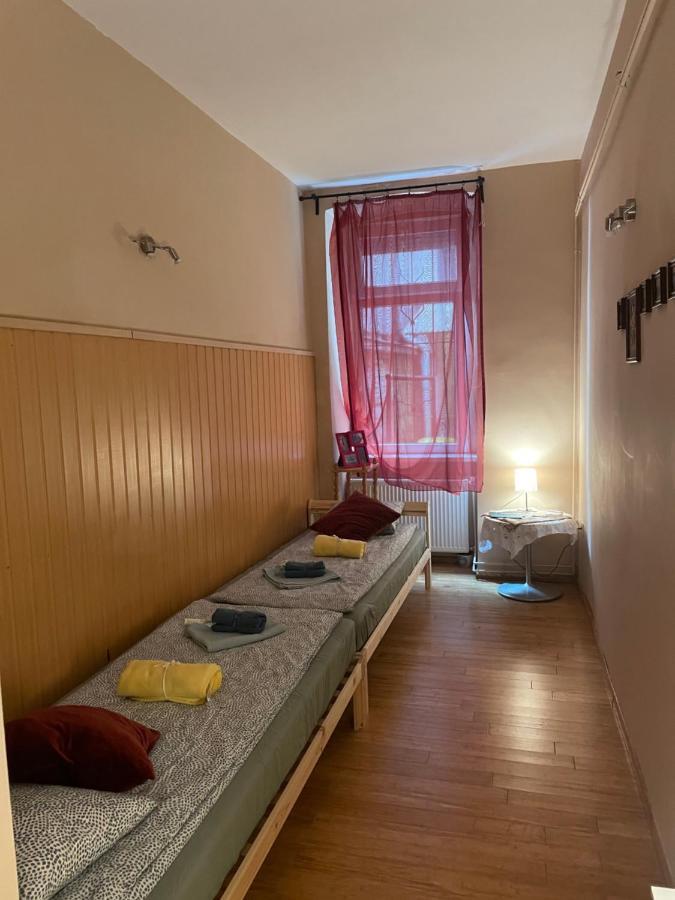 Budapest Clark Apartman ** Apartment Bagian luar foto