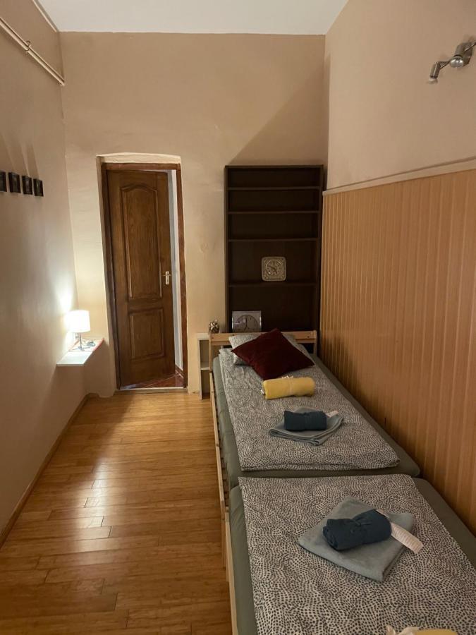 Budapest Clark Apartman ** Apartment Bagian luar foto