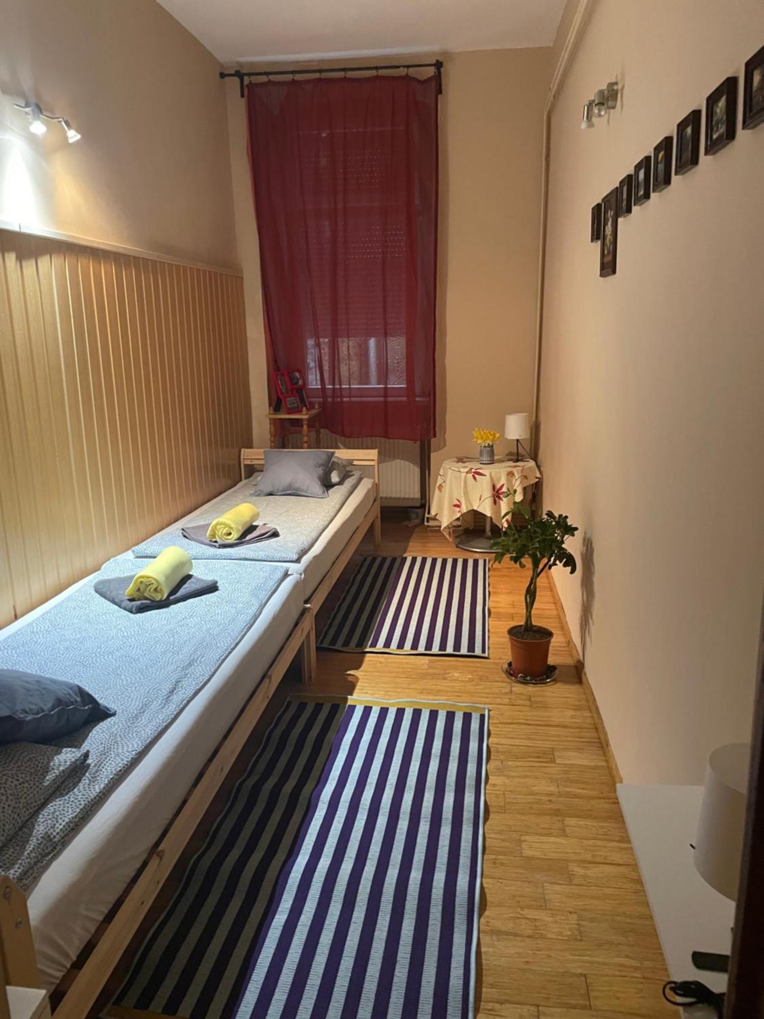 Budapest Clark Apartman ** Apartment Bagian luar foto